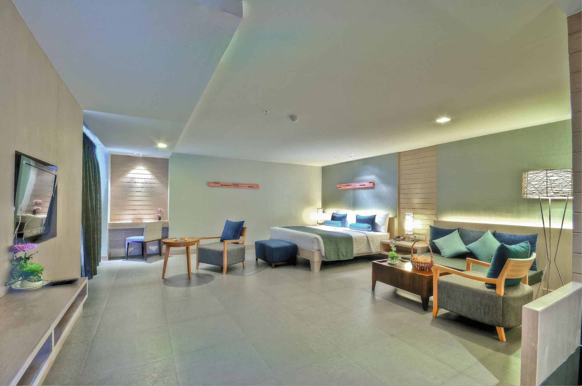 Ashlee Heights Hotel Patong Exterior photo