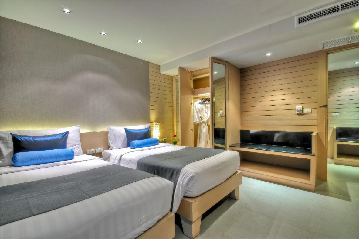 Ashlee Heights Hotel Patong Exterior photo