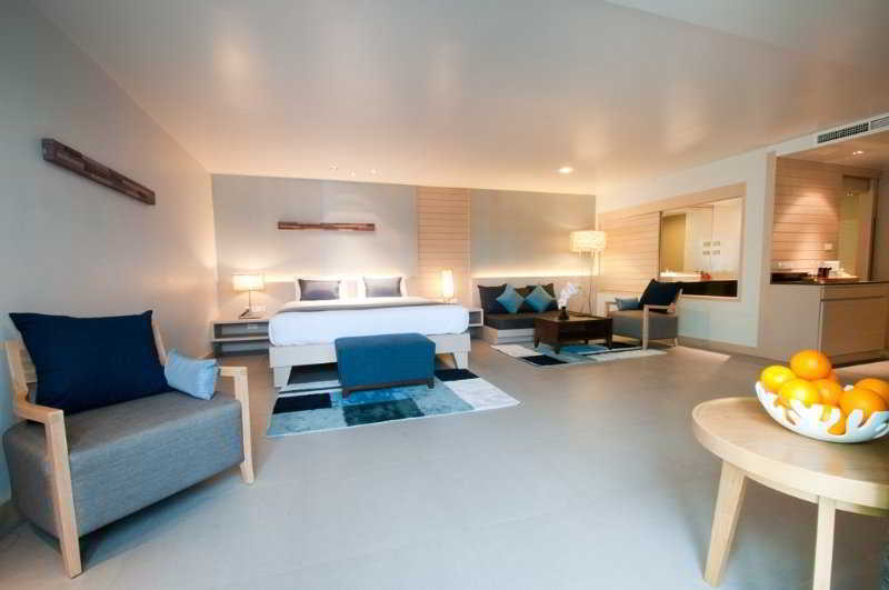 Ashlee Heights Hotel Patong Exterior photo